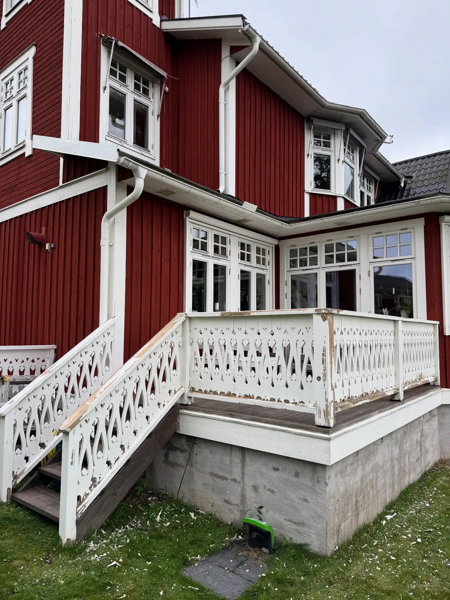 Husmålning före Ljungby - Utvändig målning före