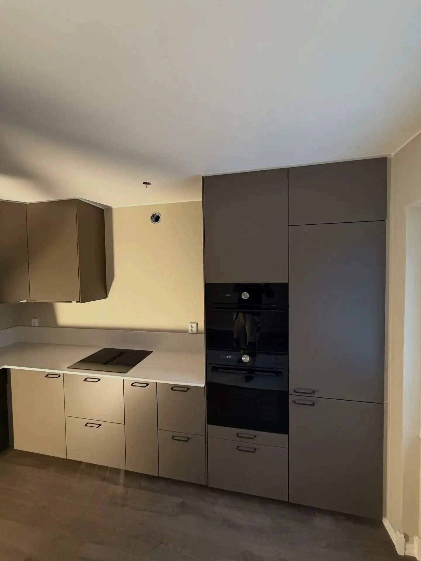 Invändig målning & tapetsering